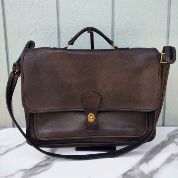 Coach Other - Vintage Coach Briefcase Messenger Shoulder Bag.